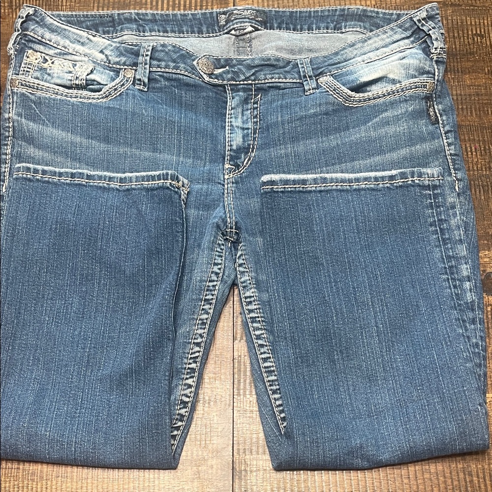 Silver Jeans Women's Medium Blue Ankle Crop Denim